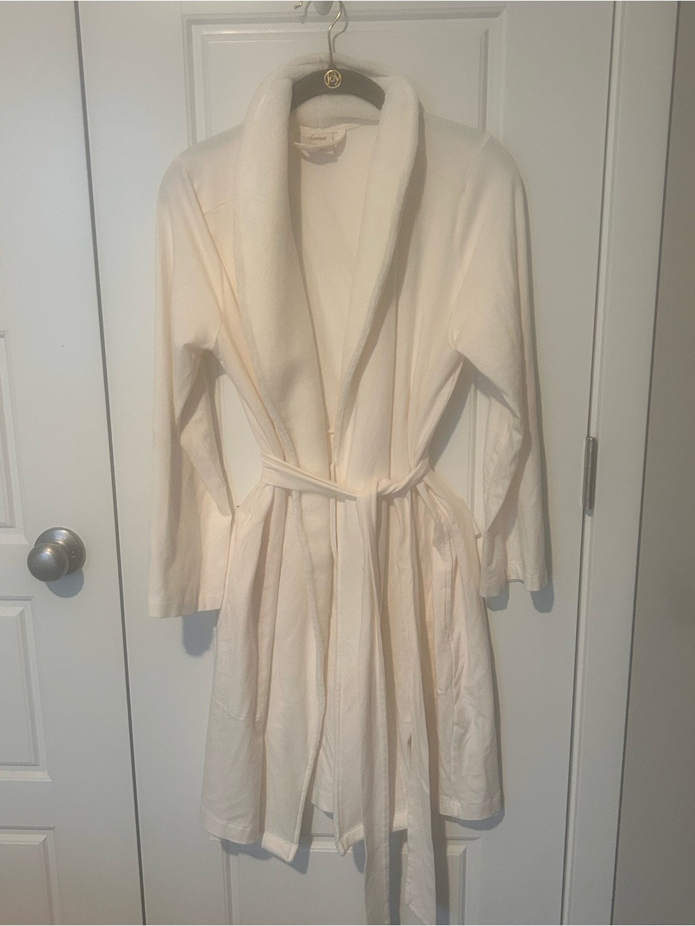 Soma Ivory Plush Robe with Shawl Collar. S/M